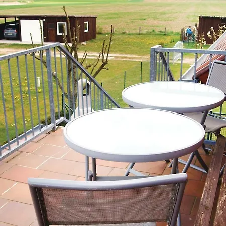 Apartamento Stunning In Mirow Ot